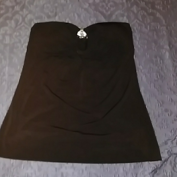 Gorgeous top - Picture 2 of 5